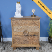 Decorative cast iron wall bracket featuring intricate scrollwork, dimensions 60cm H × 52cm W × 40cm D, weight 13.70kg, designed to support smaller shelves.