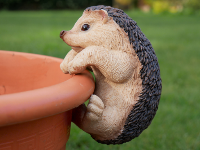 POT HANGER HEDGEHOG