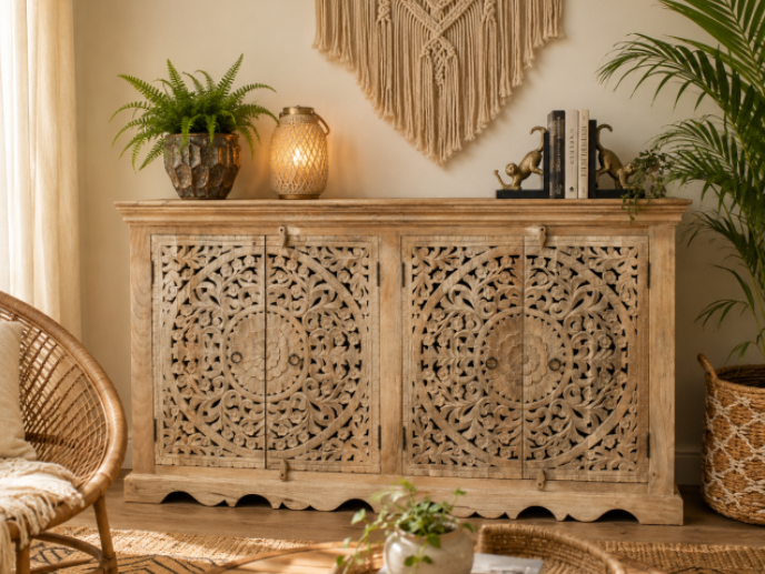 CARVED SIDEBOARD 4 DOOR