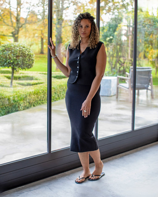 Chalk women’s Bonnie skirt black midi styled outfit