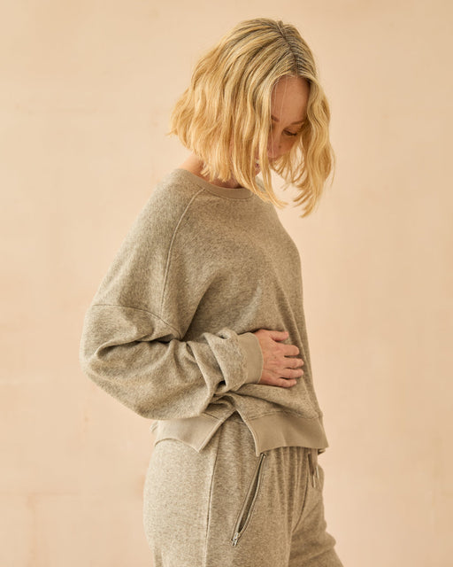 Chalk women’s Kerrie sweatshirt mole brown relaxed fit side view