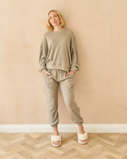 Chalk women’s Kerrie sweatshirt mole brown relaxed fit styled outfit