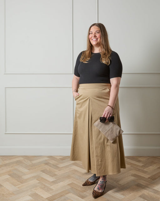 Chalk women’s Tamara skirt dark beige midi close-up fabric detail