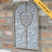 Heart-shaped mirror with shutter design, H:50cm W:32cm D:2cm, Weight:2kg.