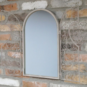 Farmhouse-inspired heart mirror with shutter motif, 50cm high, 32cm wide, 2cm deep, lightweight at 2kg.