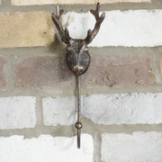 Stag-shaped wall hook with natural or metallic finish, 25cm high, 8cm wide, 6cm deep, total weight 0.37kg.