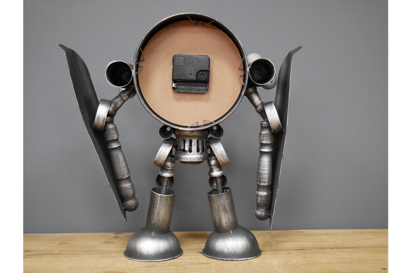 Robot Clock - Iron Man
