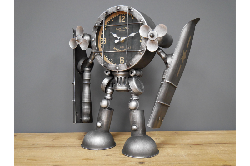 Robot Clock - Iron Man